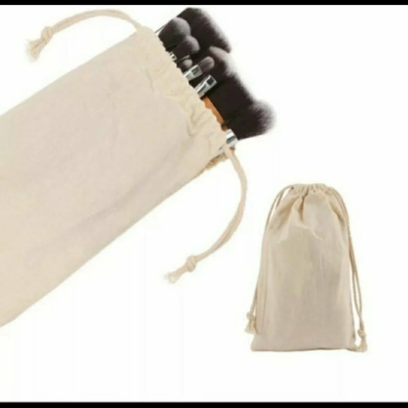 Bamboo Pro Makeup Brush Set with Bag & Free Gift - Picture 12 of 14